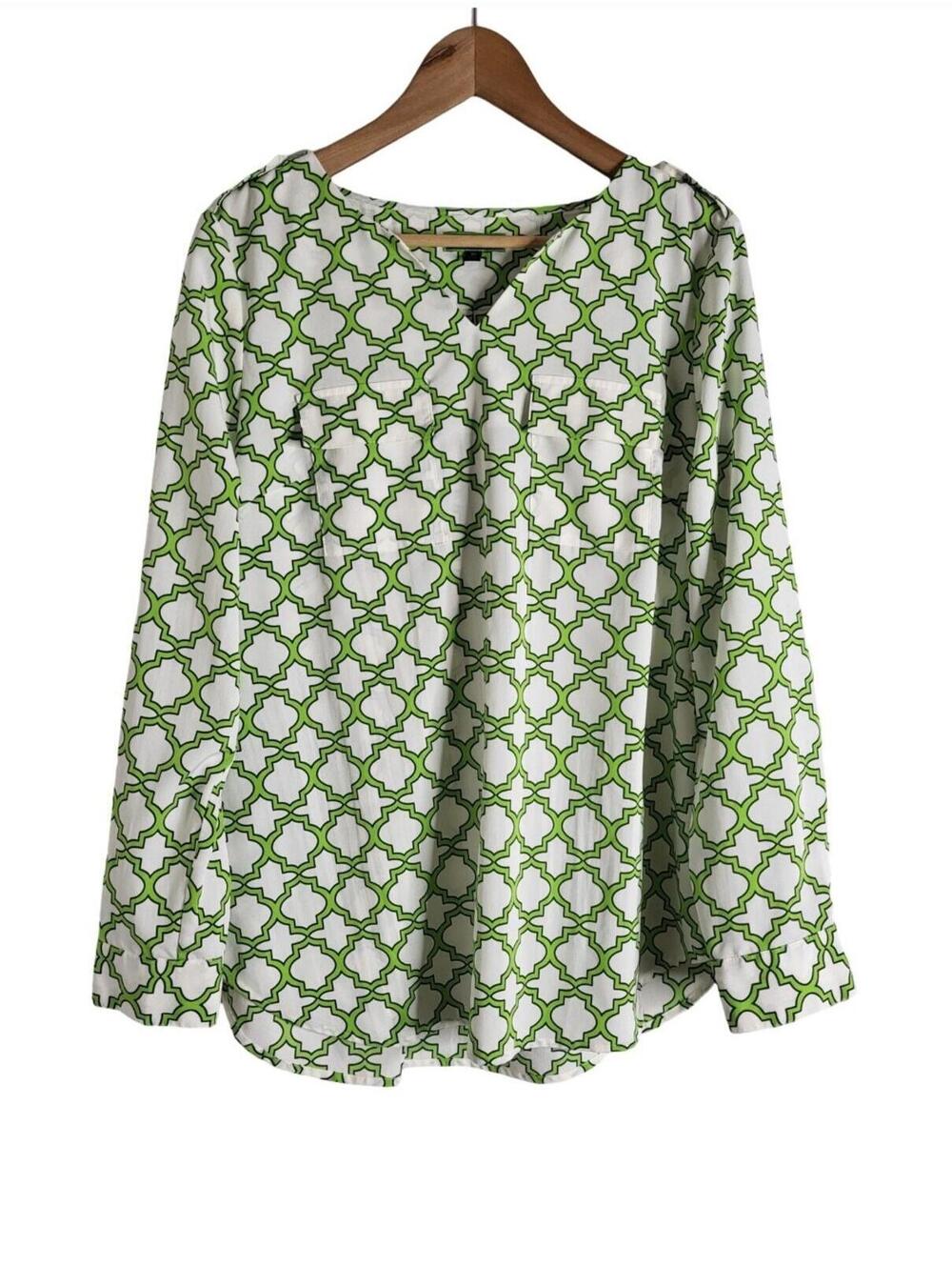 C. Wonder Caitlin Blouse Green And White Trellis Geometric Pattern Size 10